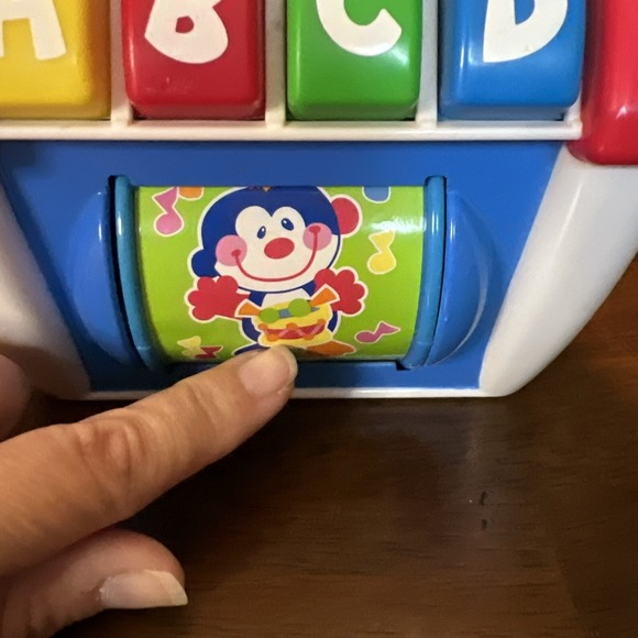 Vintage Fisher Price Baby Smartronics Jivin Jukebox 2000 Lights & Sounds work - Picture 13 of 13